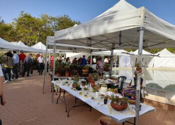 Benalmádena celebra este fin de semana la 16 edición de la Feria de Plantas de Colección