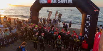 Nicolas Mann y Nikki Bartlett, ganadores del Ironman 70.3 Marbella