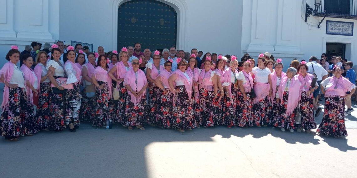 El coro de la EMMDAT ha actuado en el Rocío