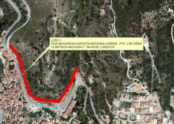 La policía informa de la prohibición de estacionar en zonas de Puerto Lugar, garajes y barriada de Los Ponis por tareas de desbroce en Casares