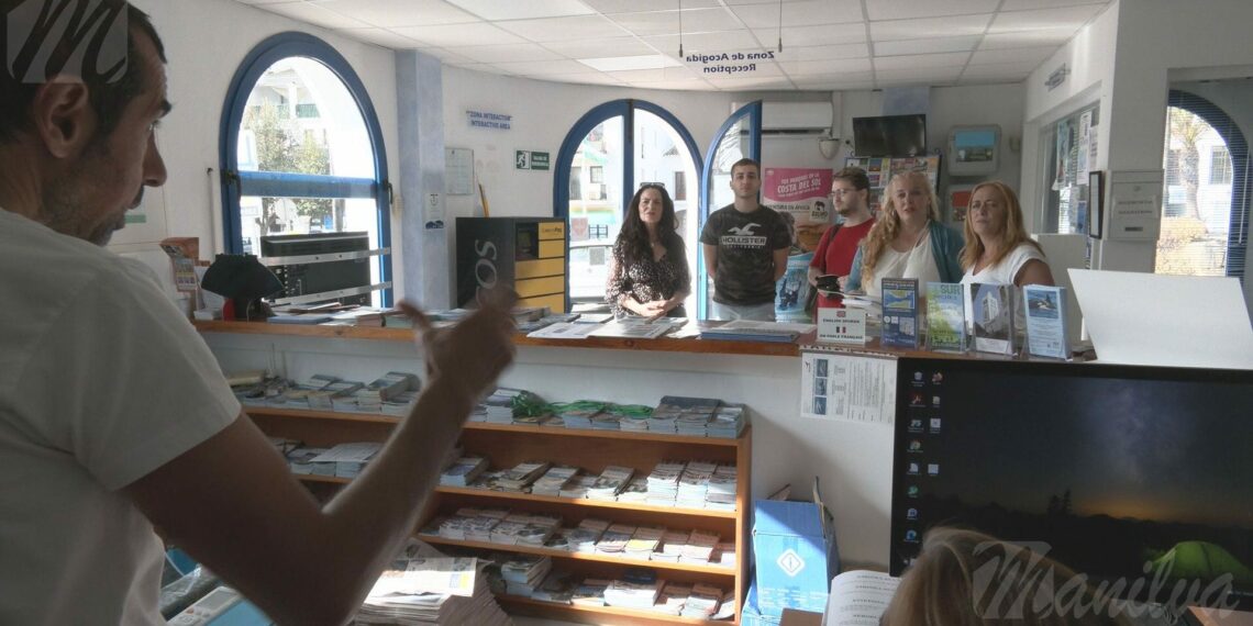 Prácticas del curso de atención al cliente en la oficina de turismo 