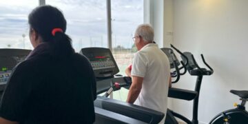 El gimnasio municipal de Casares Costa abre sus puertas