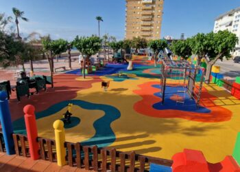 Una denuncia ante la Junta Electoral obliga a cancelar la fiesta del Parque de la Colonia, aunque ya está abierto al público