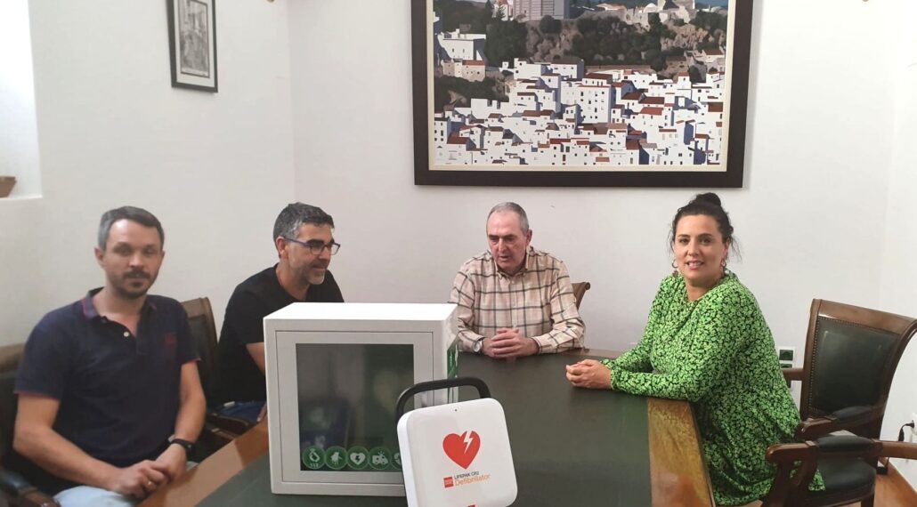 El Ayuntamiento refuerza la red cardioprotegida del municipio