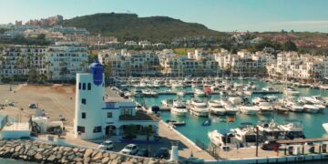 Manilva: El florecimiento de una ciudad como una extensión natural de la Milla de Oro de la Costa del Sol