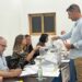 La participación sube en Casares 7 puntos y aumenta mínimamente en el resto de municipios