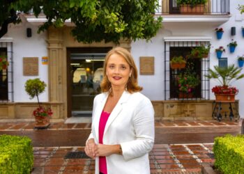 La concejala de CS en Marbella pide el voto para el PP y aboga por la mayoría absoluta: “Es lo mejor para la ciudad»