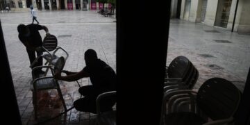 Casi la mitad de los contratos en la provincia de Málaga son indefinidos