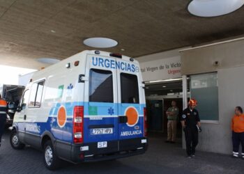 Detenido un paciente por intentar agredir a tres médicos del Hospital Clínico de Málaga