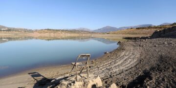 Los embalses de Málaga siguen perdiendo agua pese a las lluvias y caen al 32,88%