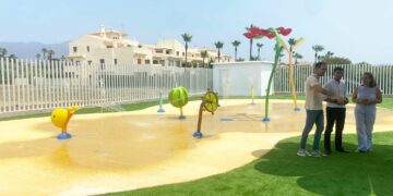 Abierto al público el Parque de Agua de Casares Costa