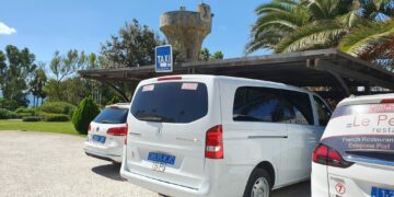 La próxima semana comienza la construcción de la nueva parada de taxi de Casares Costa