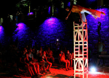 Casares acoge el viernes el espectáculo  ‘Circo y humor a la fresca’