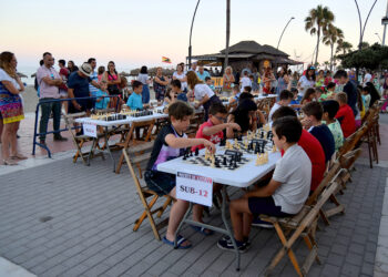 Más de 750 alumnos de primaria finalizan el curso de iniciación al ajedrez del Ayuntamiento de Estepona