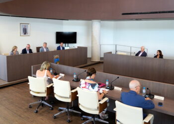 Aprobadas las retribuciones de la Corporación esteponera, cuyo coste se reduce un 11 por ciento