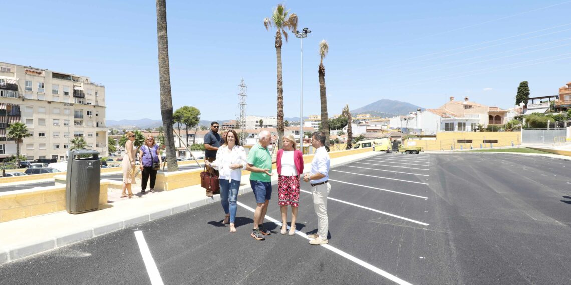 Nueva Andalucía suma más de un centenar de plazas de aparcamiento público