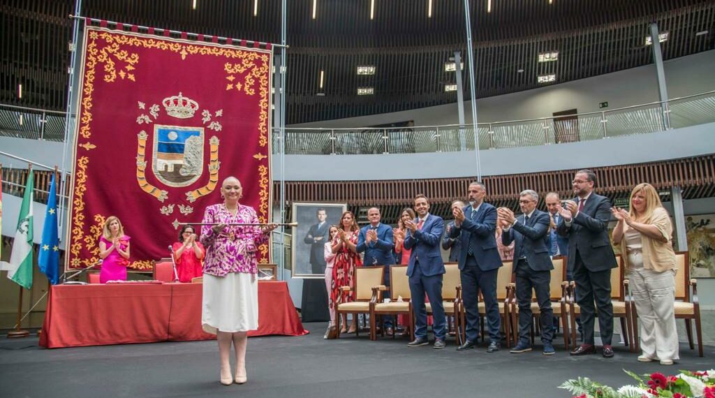 Margarita del Cid es investida alcaldesa de Torremolinos por la nueva Corporación Municipal