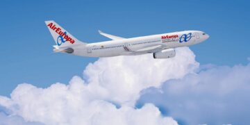 Air Europa cancela 15 vuelos este lunes, entre ellos de la conexión Madrid-Málaga, por la huelga de pilotos