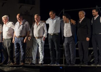 Casares publica un disco dedicado a los aficionados locales