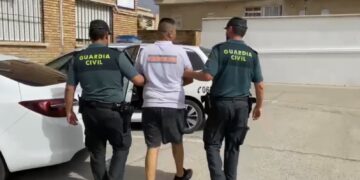 La Guardia Civil detiene en Manilva a un individuo que se encontraba huido de la justicia desde 2016