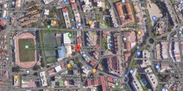 Seis personas afectadas tras el incendio en el cuarto de contadores de un edificio en Marbella