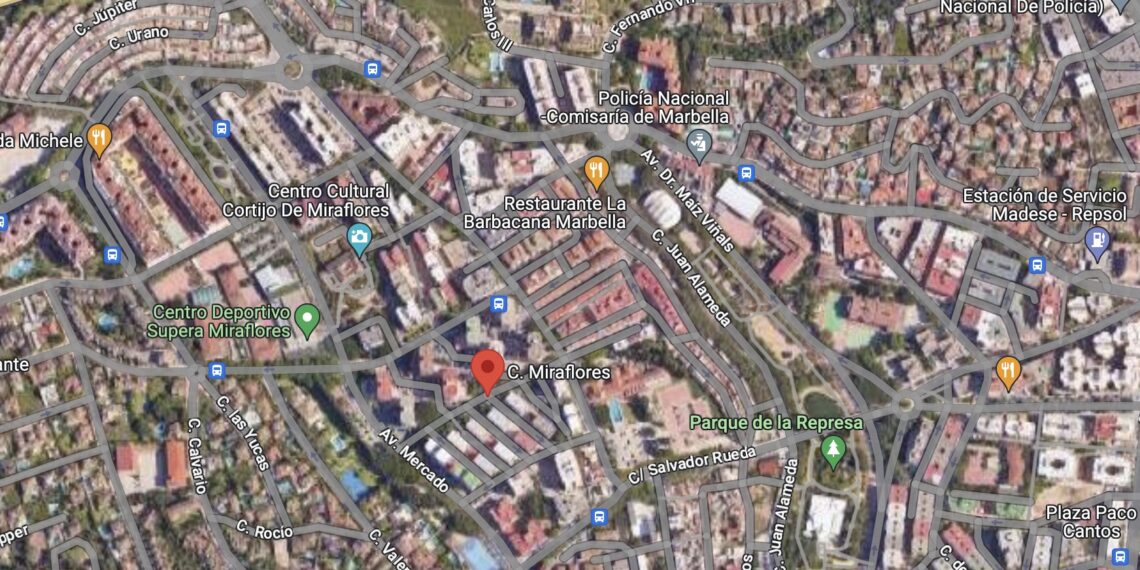 Apuñalado un joven de 27 años en la barriada marbellí de Miraflores: hay un detenido