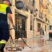 Fuengirola intensifica la limpieza con un dispositivo especial de eliminación de manchas