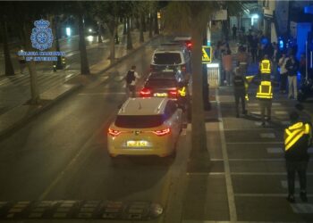 Denunciadas 12 personas por tenencia de estupefacientes tras inspecciones en locales de ocio de Marbella