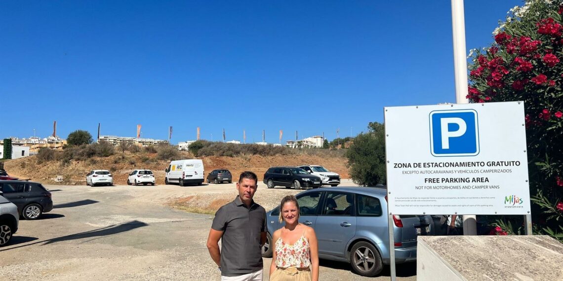 Mijas acondiciona una parcela junto al CIO para la creación de unas 400 plazas de aparcamiento público