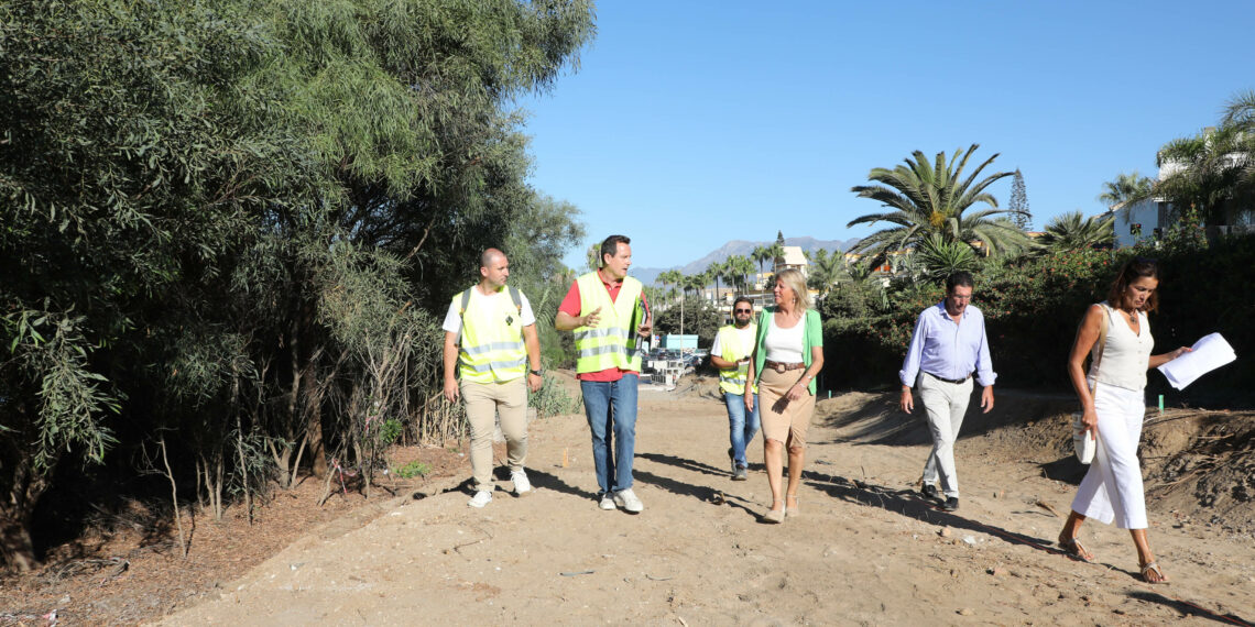 Marbella avanza su conexión peatonal con un nuevo tramo de Paseo Marítimo en Las Chapas