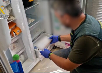 Detenida en Mijas una mujer por realizar tratamientos estéticos en su casa sin titulación