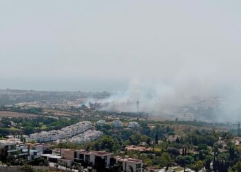 Controlado el incendio declarado en el polígono industrial de San Pedro