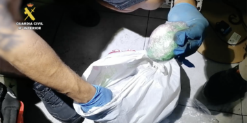 La Guardia Civil desarticula una red criminal dedicada al transporte y ocultación de hachís en trasteros