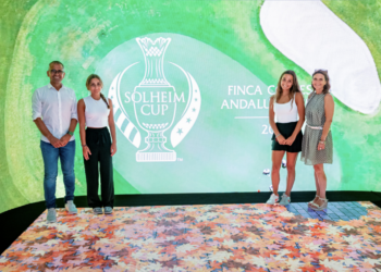Las jóvenes emprendedoras, Gabriela Sánchez y Fabiola Sánchez, presentan un innovador odotipo en la Solheim Cup