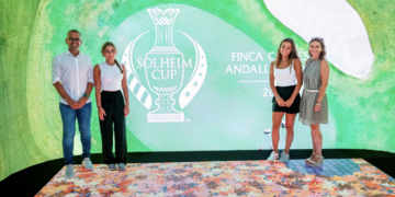 Las jóvenes emprendedoras, Gabriela Sánchez y Fabiola Sánchez, presentan un innovador odotipo en la Solheim Cup