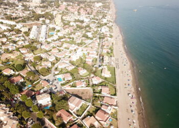 La renovación de las redes de saneamiento, abastecimiento y pluviales de Costabella sale a licitación por 4,1 millones de euros