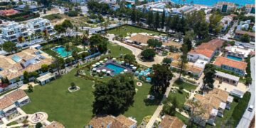 Marbella aprueba el estudio de ordenación para 50 viviendas y un hotel en el Centro forestal sueco