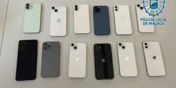 La Policía Local recupera 12 teléfonos móviles sustraídos en el recinto ferial