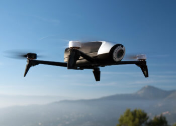 Policía Nacional intensifica uso de drones para prevenir robos en viviendas y delincuencia en Marbella