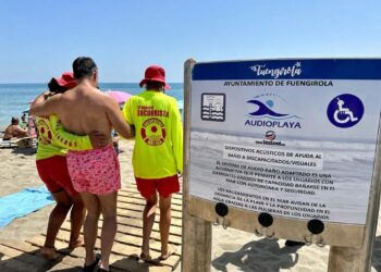 Las playas de movilidad reducida en Fuengirola ofrecen más de 2.600 atenciones en verano