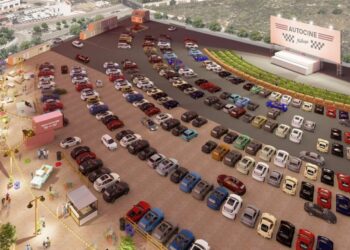 FACUA denuncia a Autocines de Málaga por no permitir el acceso con comida y bebida del exterior