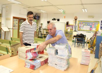 Mijas impulsa la lectura colectiva en los centros educativos con el préstamo de casi 2.000 libros