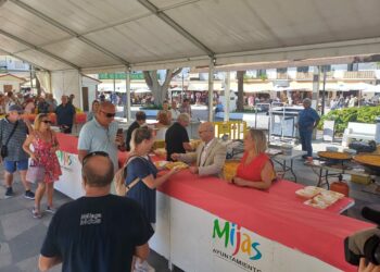 Mijas celebra el ‘Día del Turista’ para agradecer y rendir homenaje a todos sus visitantes