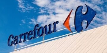 Carrefour acuerda con El Corte Inglés adquirir 47 tiendas de la marca SuperCor en España