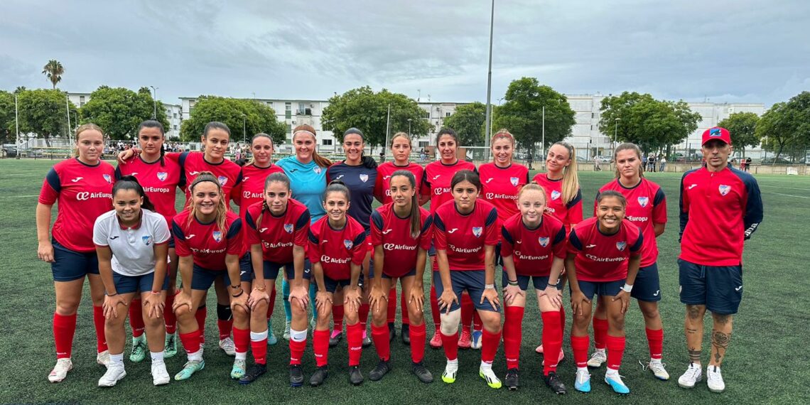El Estepona Senior Femenino arranca la temporada este domingo