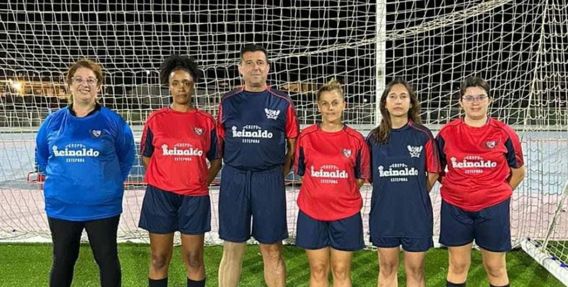 La Armada Red ya cuenta con su primer equipo femenino de fútbol