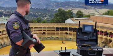 Neutralizan tres drones que sobrevolaban sin autorización varios espacios de Ronda durante las fiestas