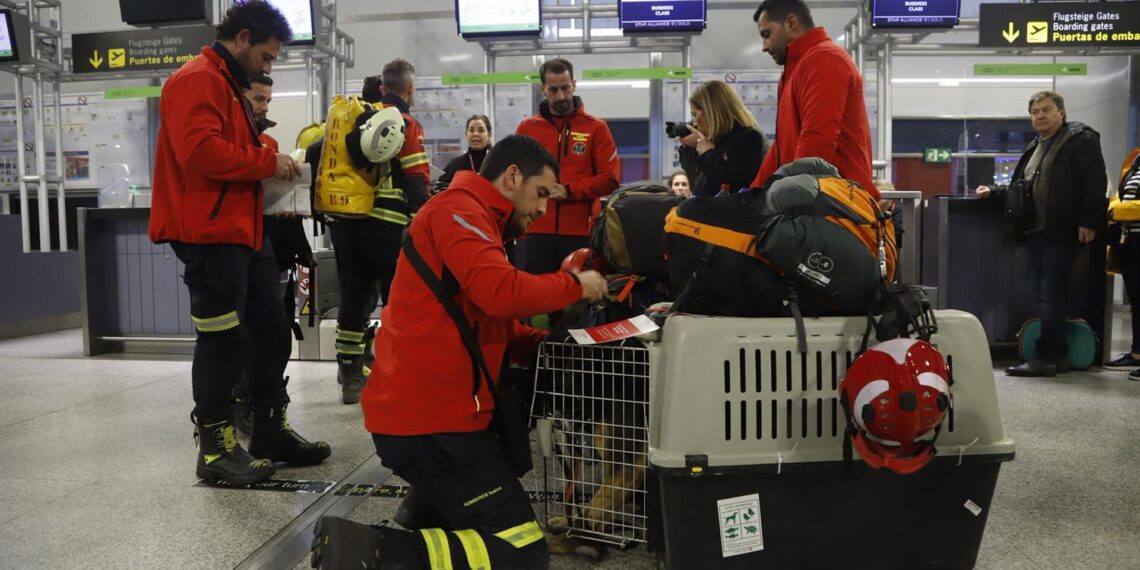 Un primer contingente de bomberos del Consorcio Provincial, preparado para ayudar tras terremoto en Marruecos