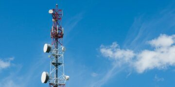 «Estamos incomunicados»: vecinos de Casares denuncian constantes problemas de cobertura