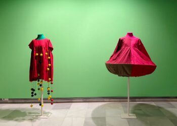 Benalmádena inaugura una exposición dedicada a la «Movida» cultural de los 80